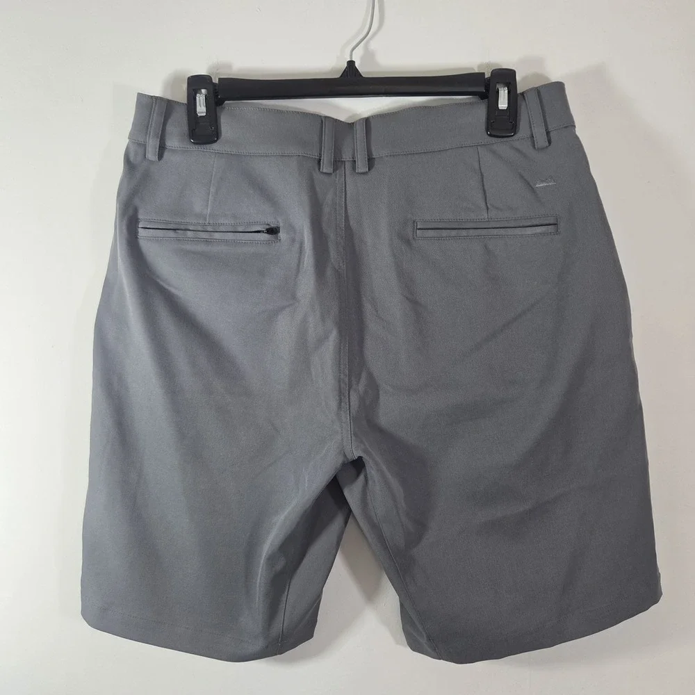 Myles Tour Performance Golf Shorts Mens 32 Gray Stretch Flat Front Lightweight C
